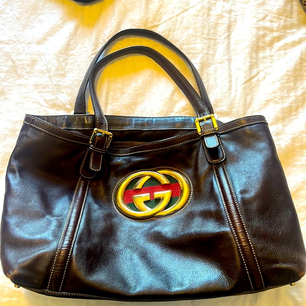 Classic Gucci tote!